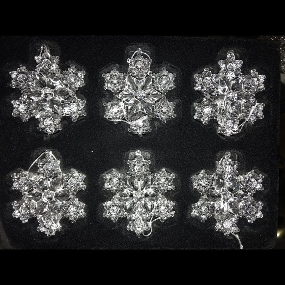 Tahari Home Holiday Tahari Home Snowflake Holiday Ornamentsdecor